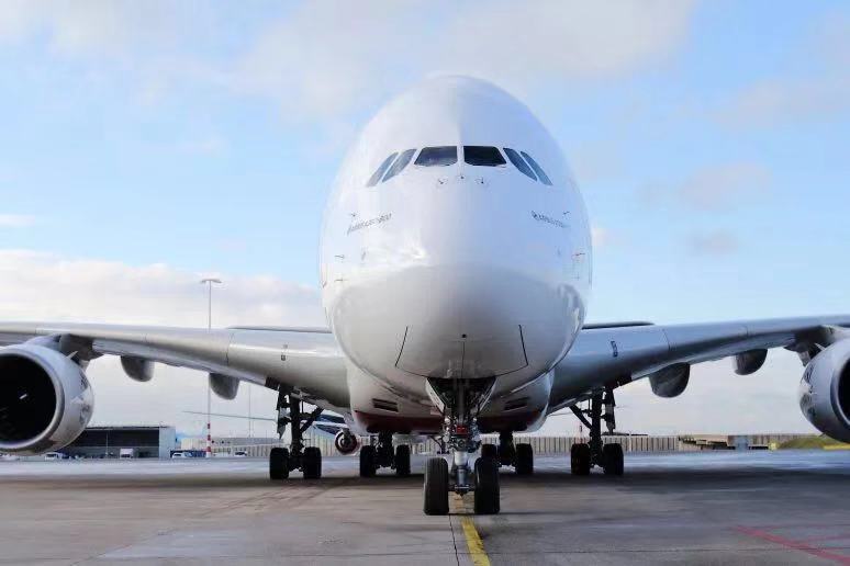 君临国际-科技赋能场景,让娱乐更有趣!